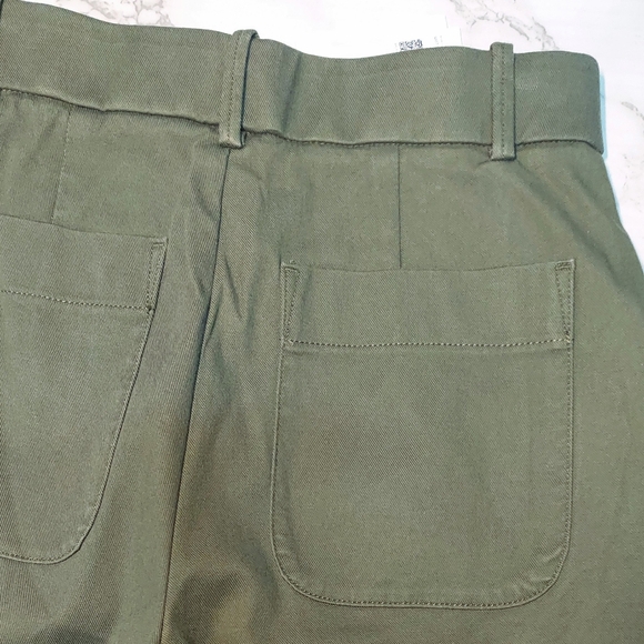 NWT Spanx Deep Pine Green Wide-Leg Stretch Twill Crop Pants, Size M - Picture 8 of 11